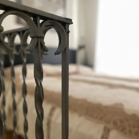 Apartment Rosalia Loft, Nel Cuore Di Ballaro A *