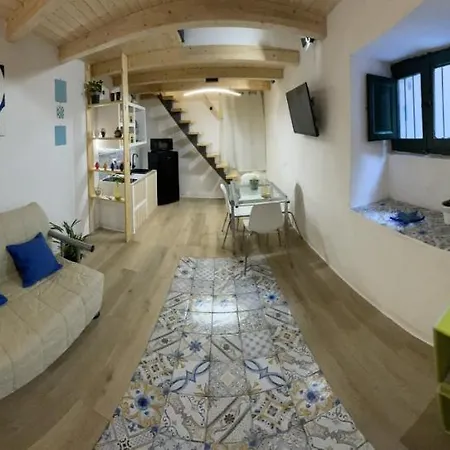 Rosalia Loft, Nel Cuore Di Ballaro A Palermo
